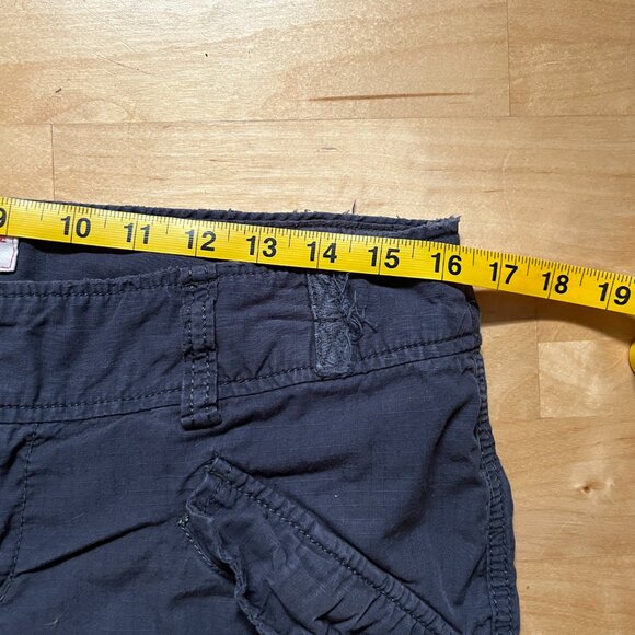 Free People early 2000s Capris Size 8 - Picture 8 of 11